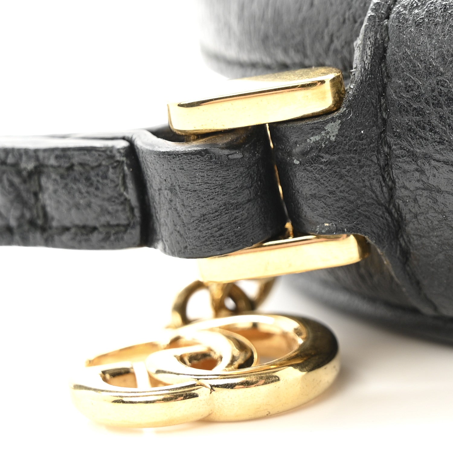Textured Calfskin Web Ophidia Round Wrist Wallet Black