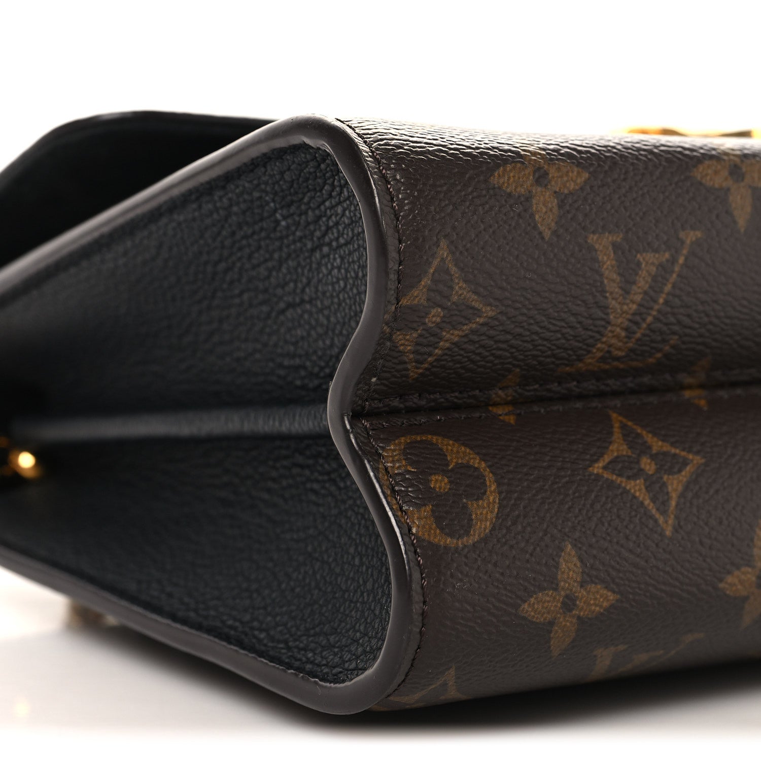 Monogram Victoire Black