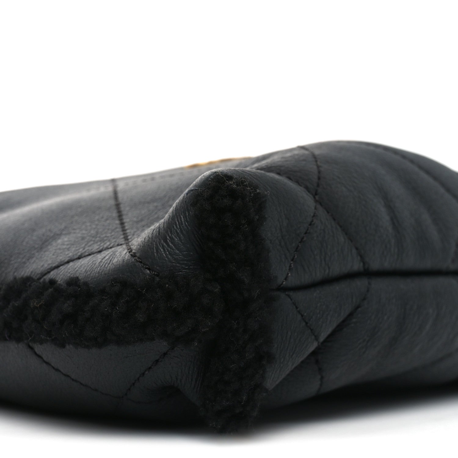 Aged Lambskin Shearling Quilted Small Chanel 22 Black