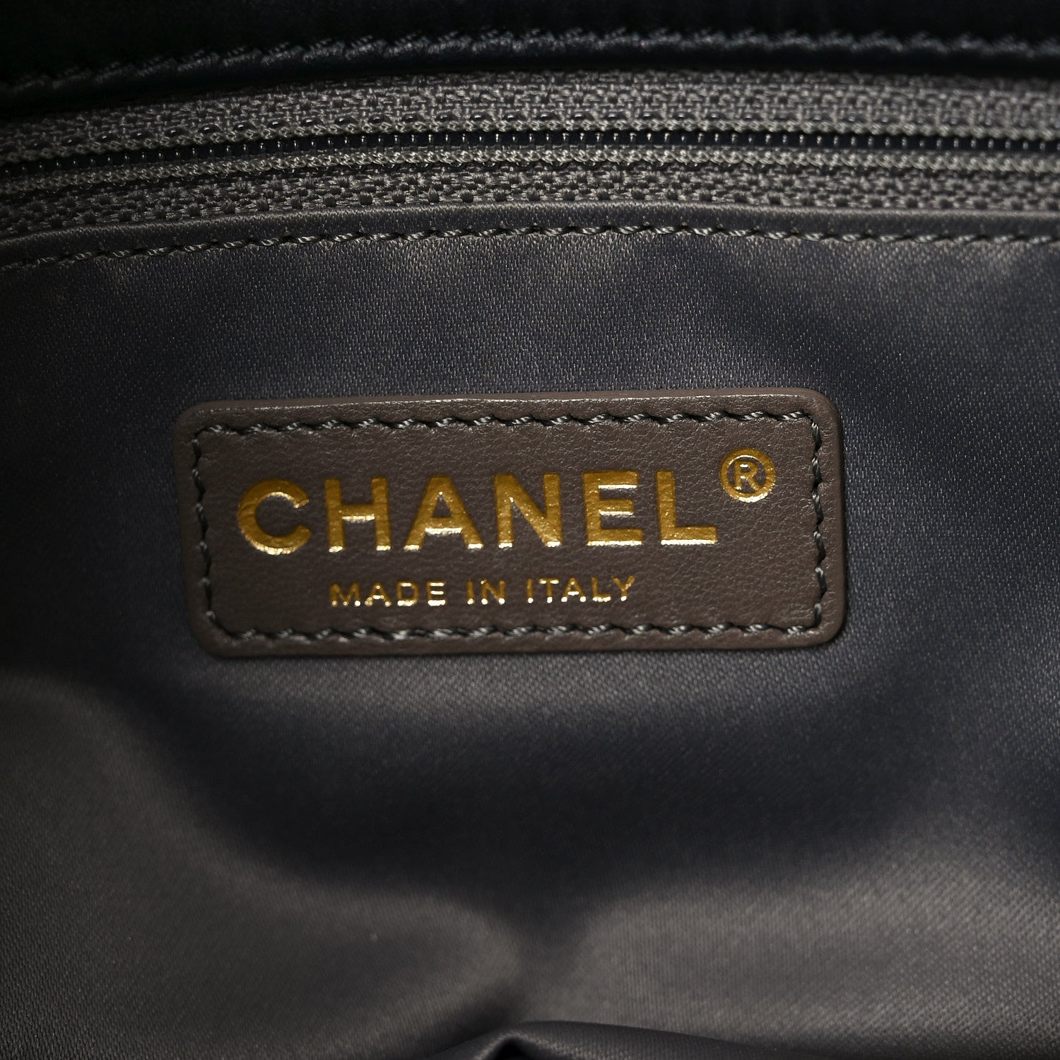 Calfskin Quilted Stitch Triptych Tote Black