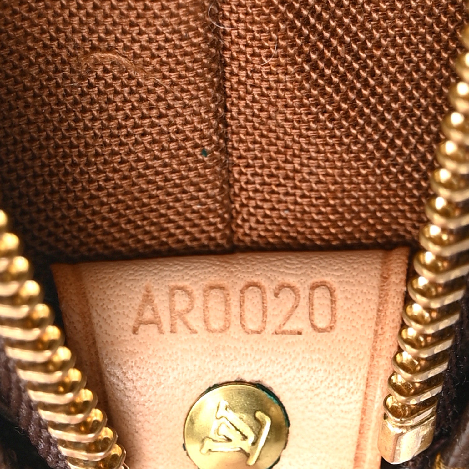 Monogram Cabas Mezzo