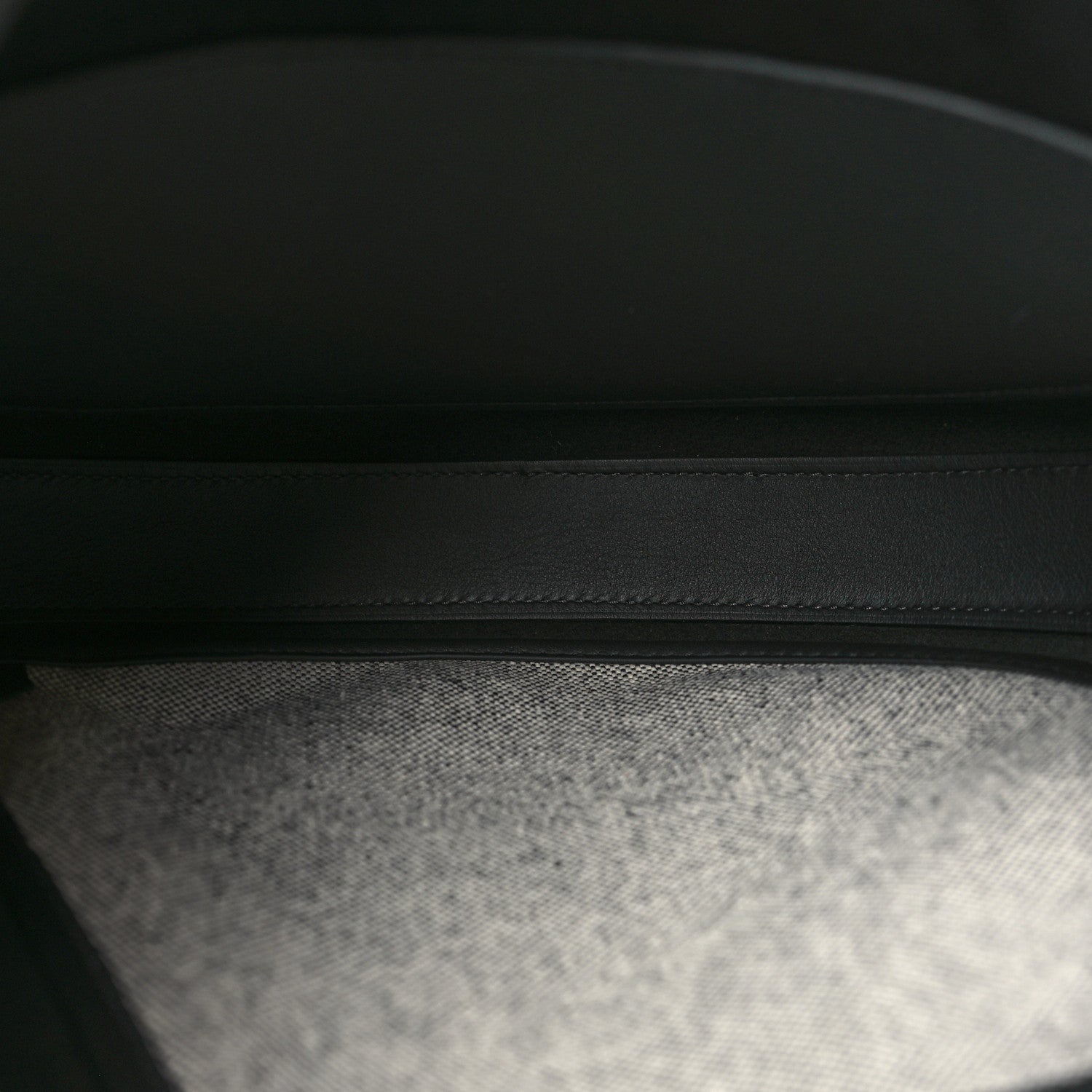 Togo Swift Slim Arcon Black