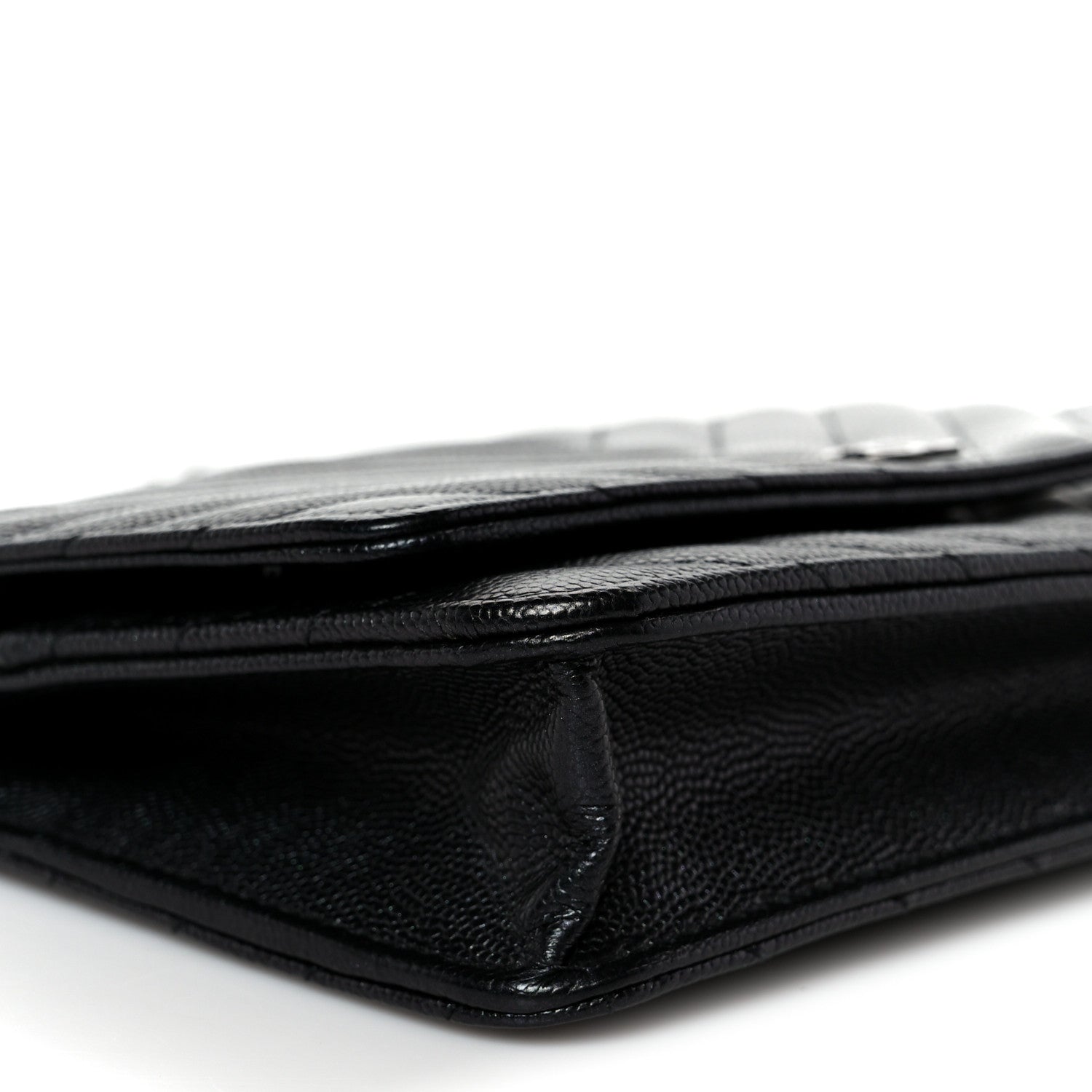 Iridescent Caviar Chevron Quilted Wallet On Chain WOC Black