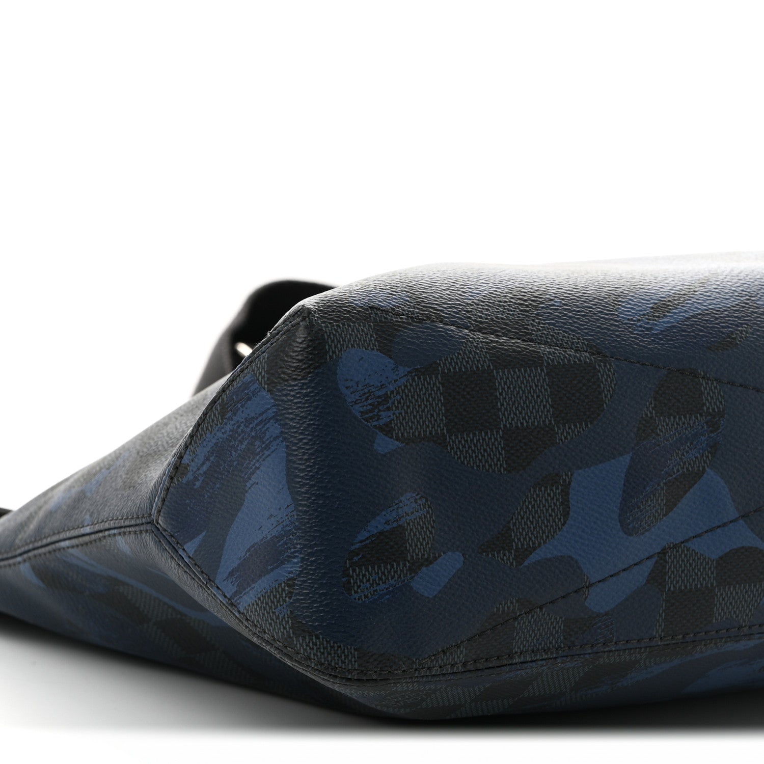 Damier Cobalt Camouflage Hunter Messenger Blue