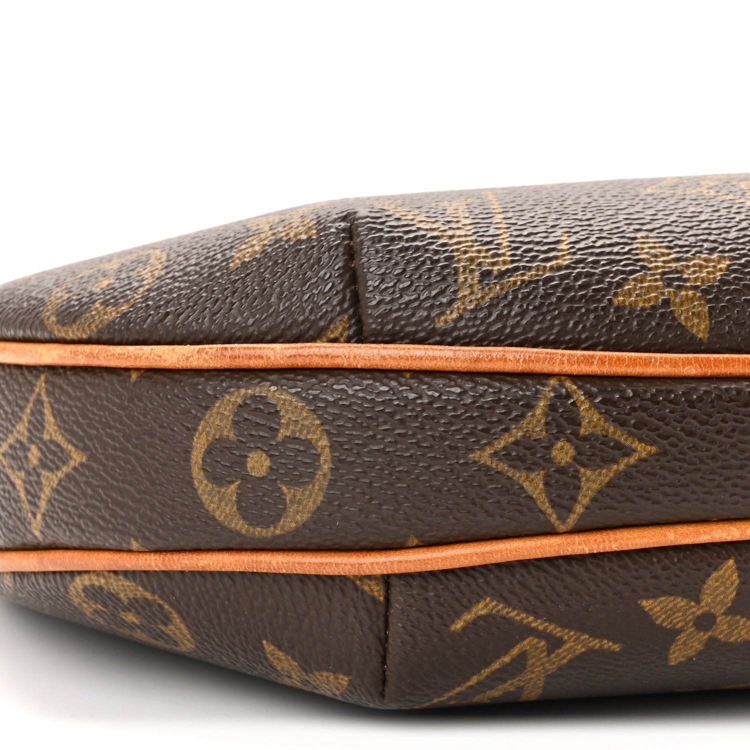 Monogram Croissant PM