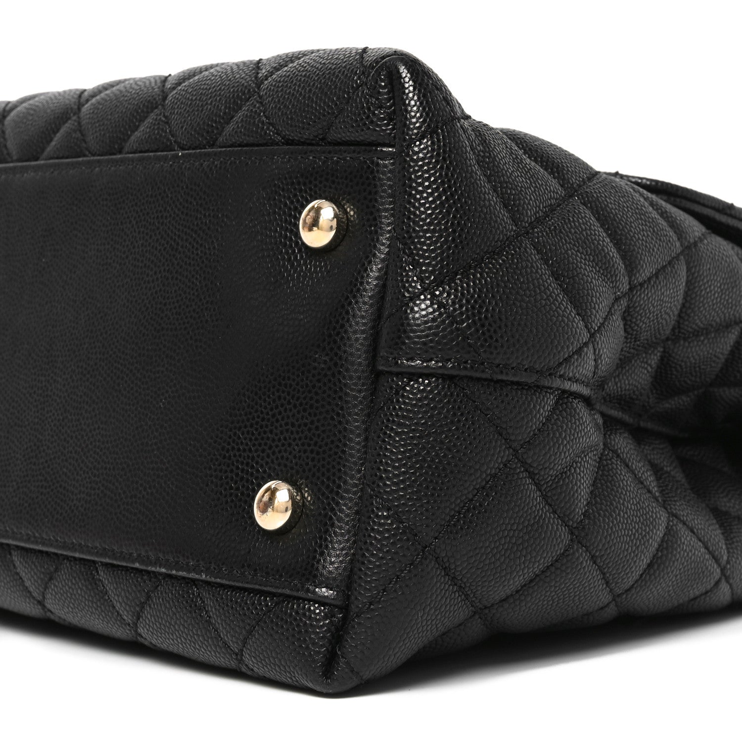 Caviar Quilted Medium Coco Handle Flap Black