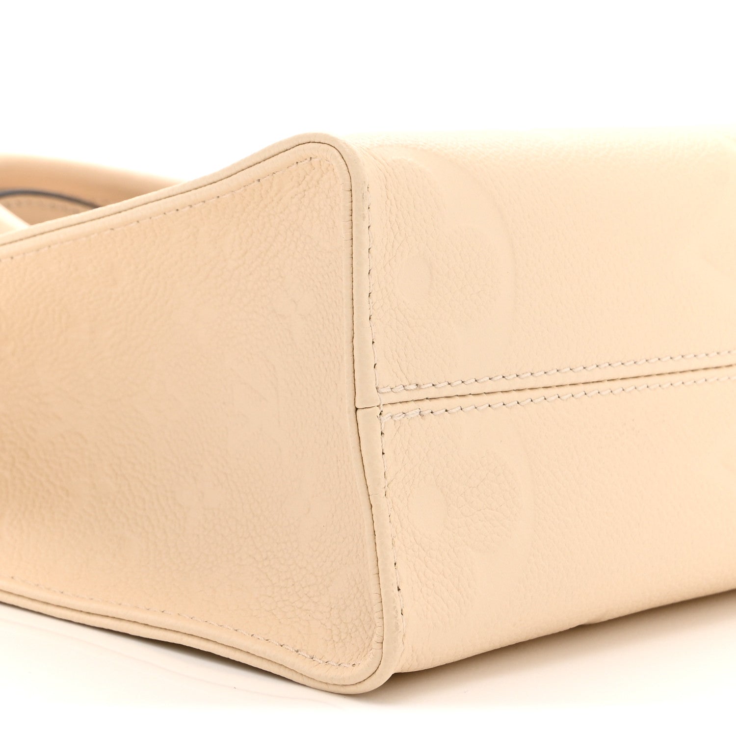 Empreinte Monogram Giant Onthego PM Cream Beige