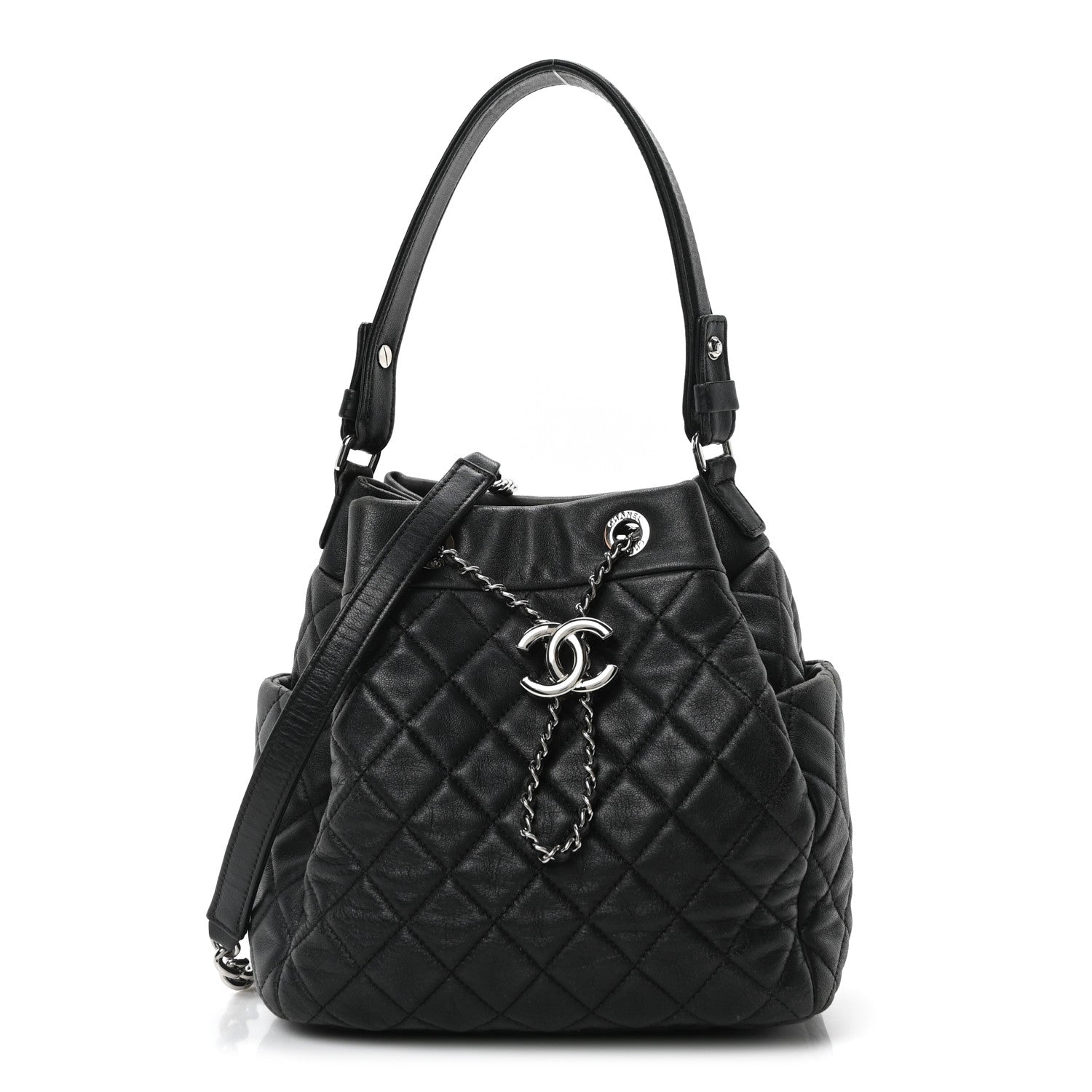 Caviar Flat Quilted CC Chain Bucket Drawstring Bag Black