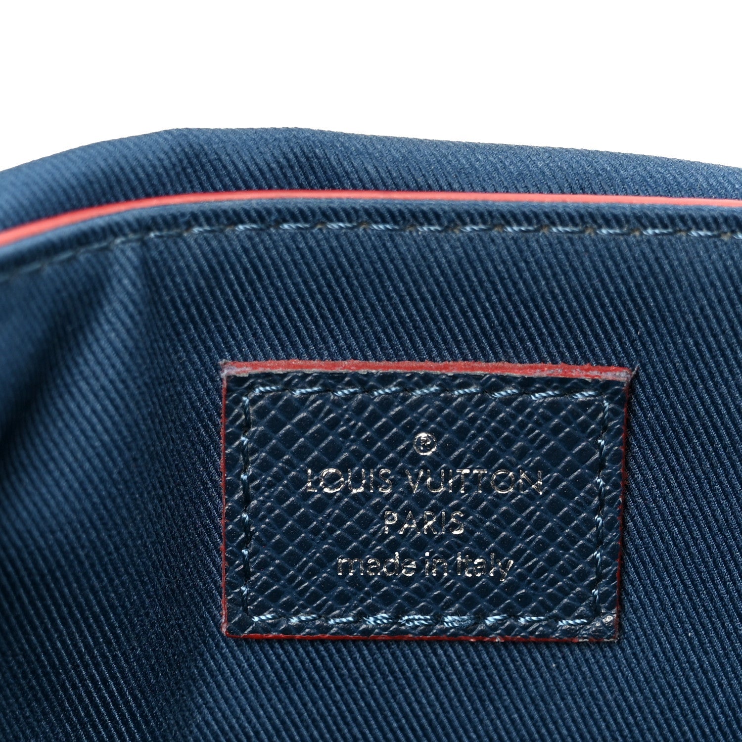 Taiga Roman PM Messenger Marine Rouge