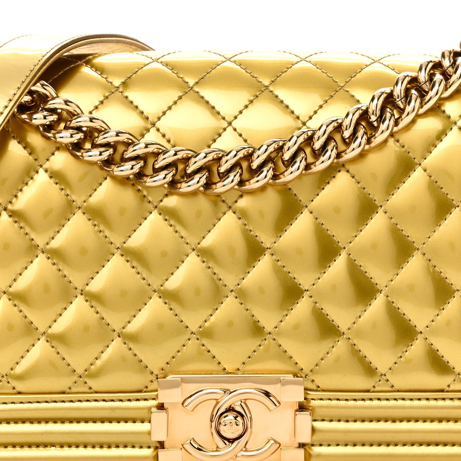 Metallic Patent Calfskin Quilted Medium Boy Flap Gold
