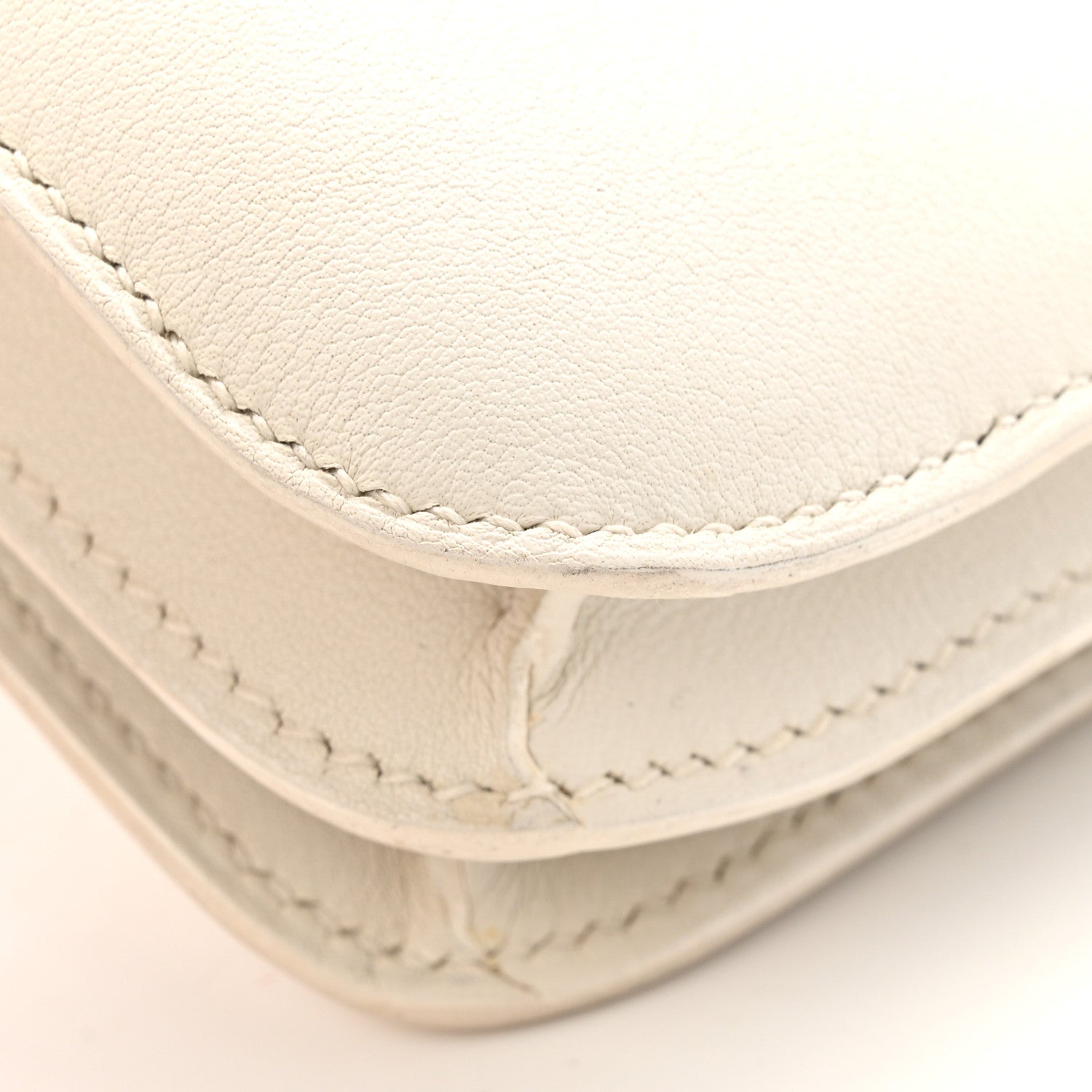 Swift Constance 18 White