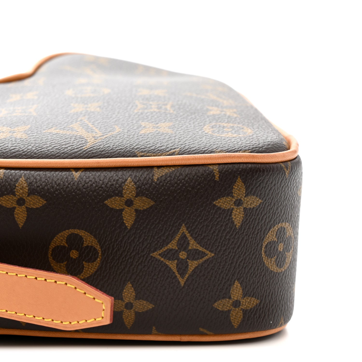 Monogram Game On Coeur