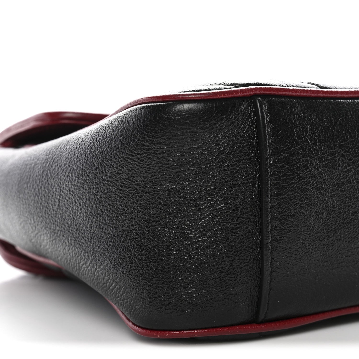 Vintage Effect Calfskin Matelasse Diagonal Small Torchon GG Marmont Shoulder Bag Black Romantic Cherry