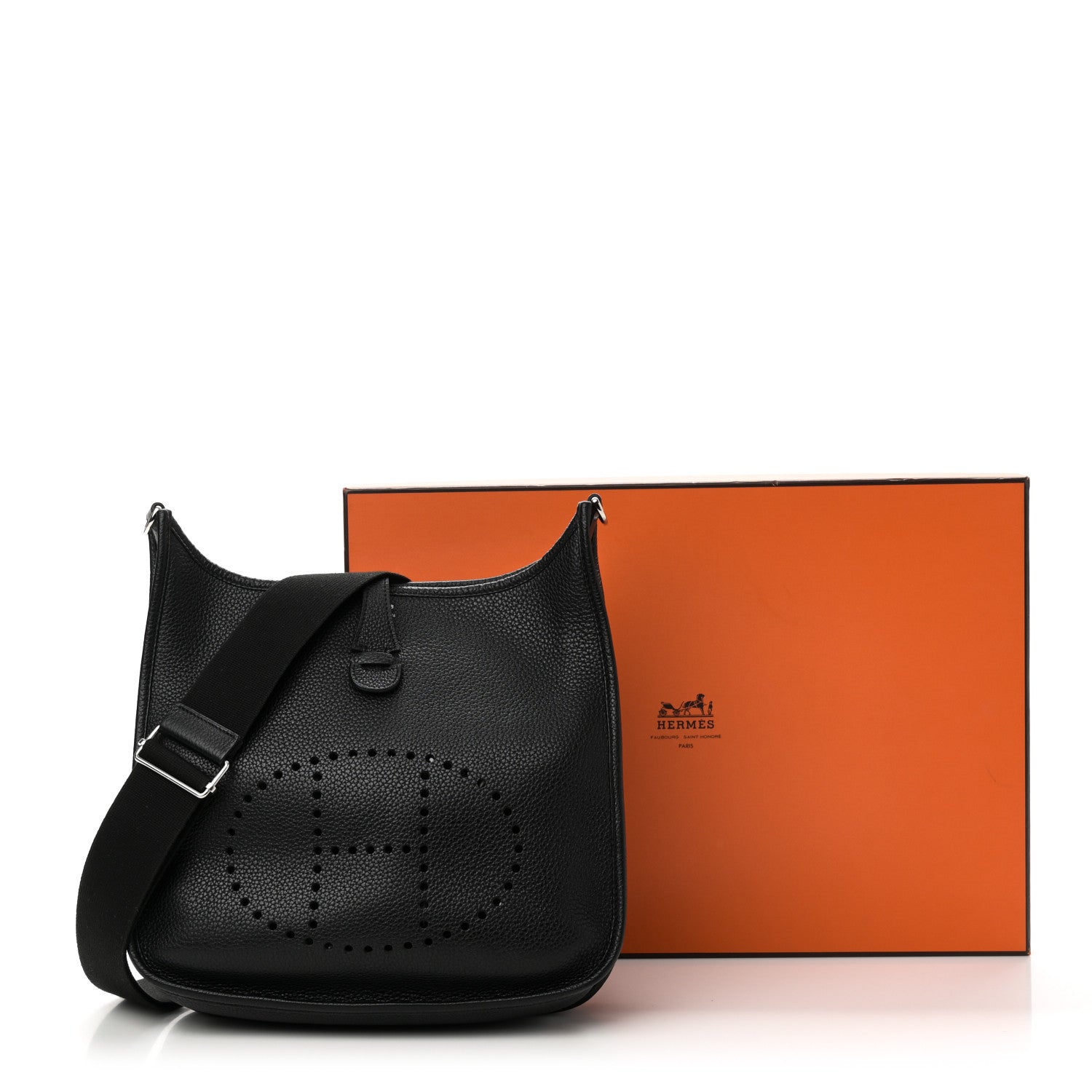 Taurillon Clemence Evelyne III PM Black