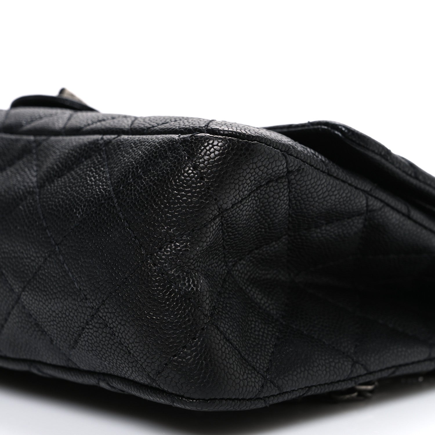 Caviar Quilted 2.55 Reissue 226 Flap Black