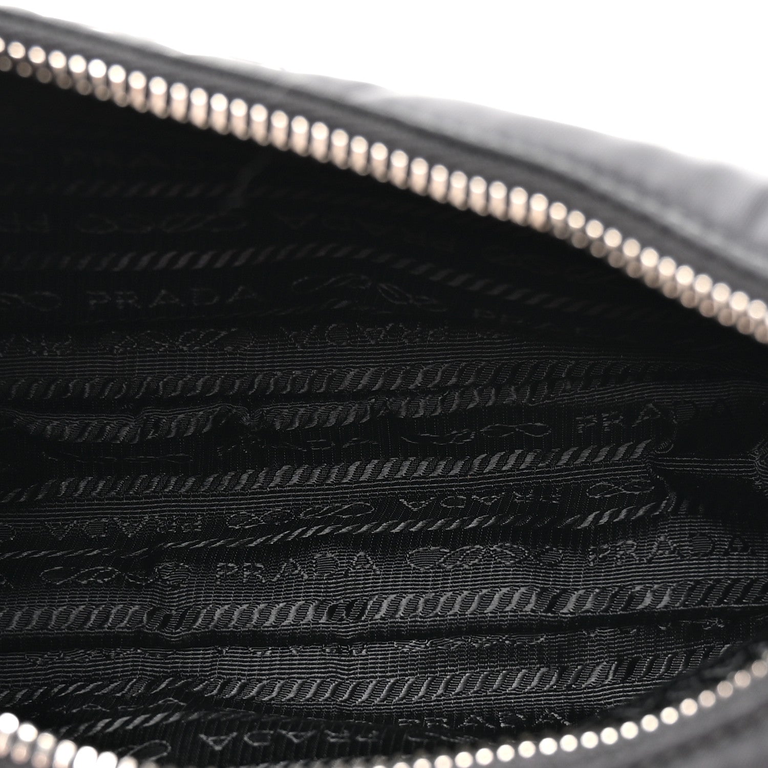 Re-Nylon Saffiano Re-Edition 2005 Shoulder Bag Black