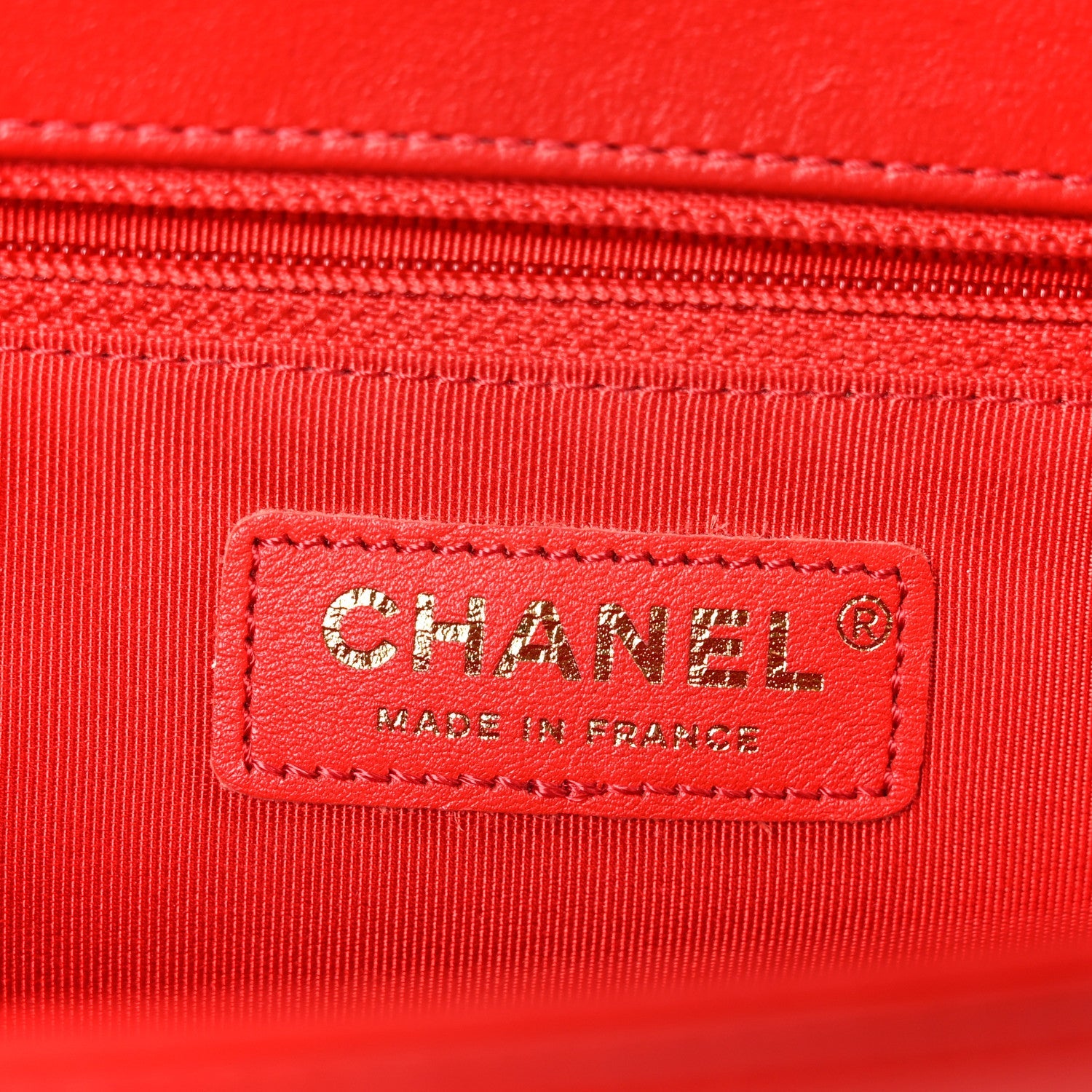 Lambskin Quilted New Medium Boy Flap Red