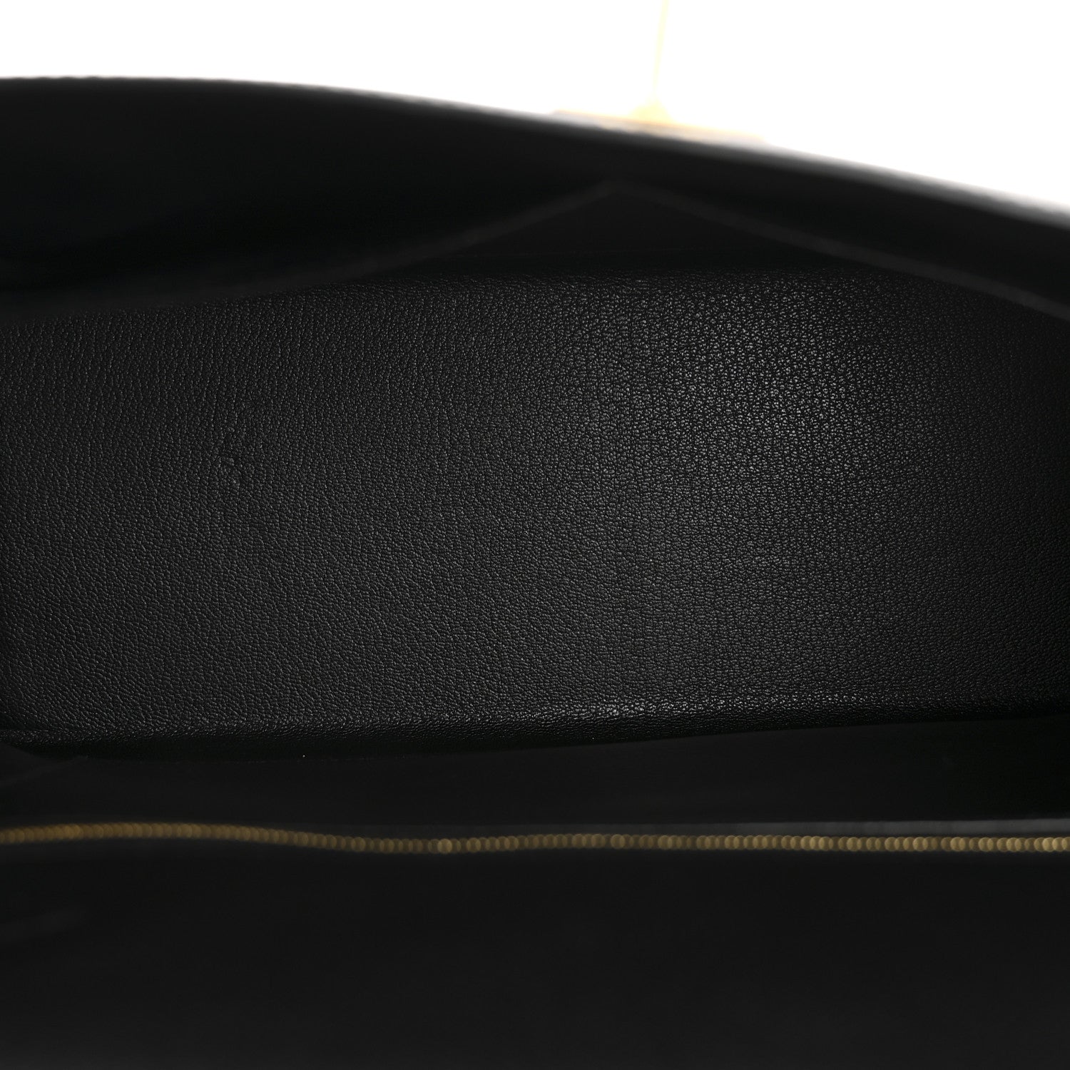 Epsom Kelly Sellier 32 Black