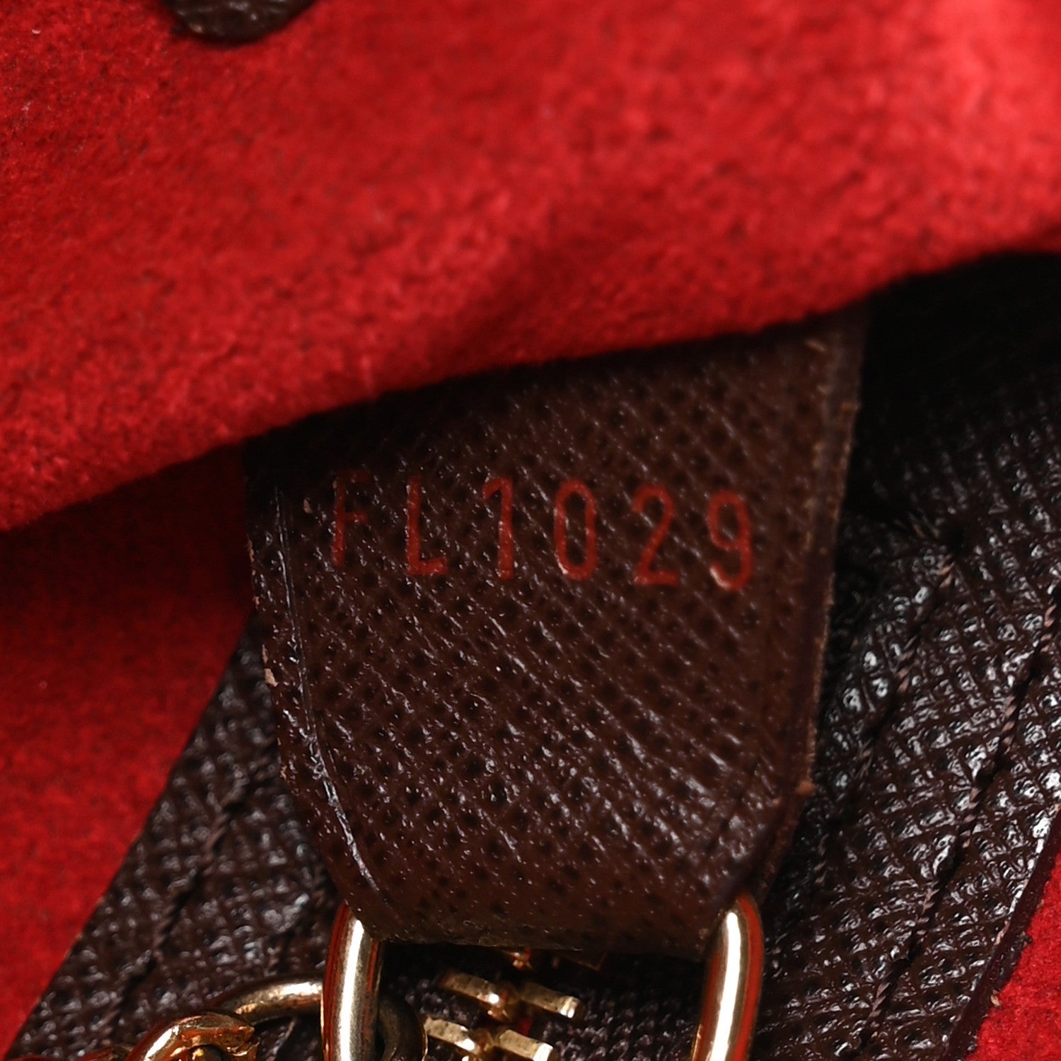 Damier Ebene Marais Bucket 23
