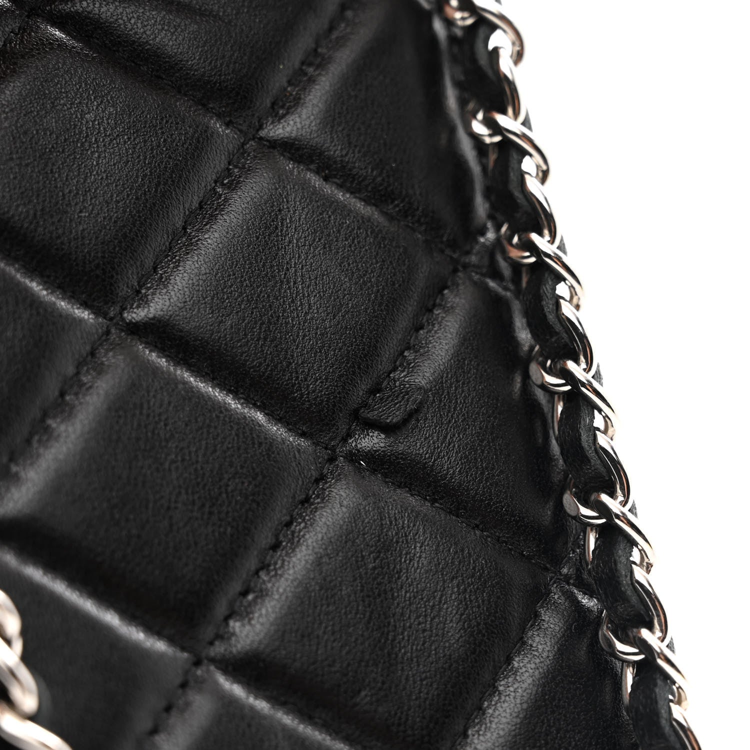 Lambskin Quilted Zip Phone Case Black