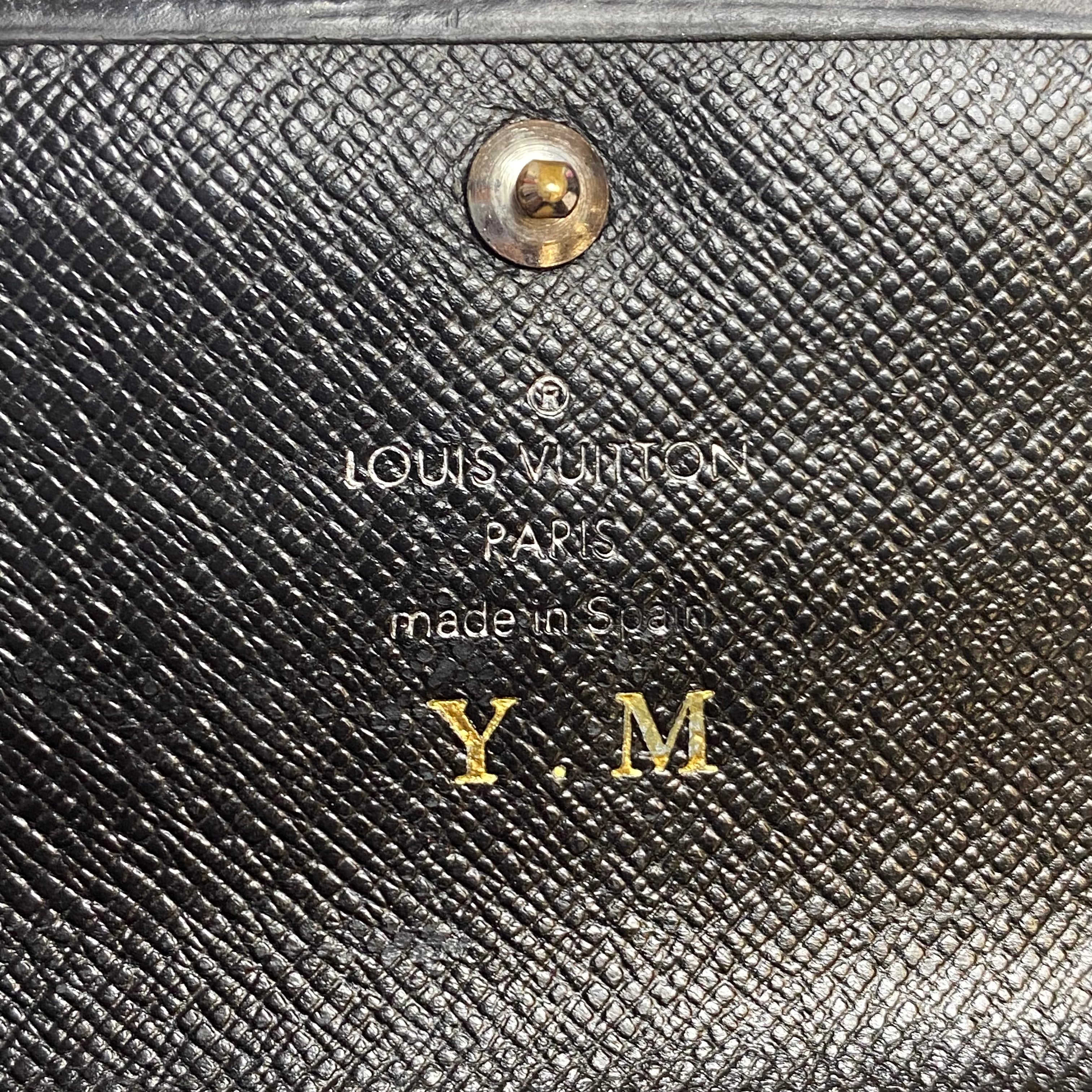 Wallet Luxury Designer By Louis Vuitton, Size: Medium