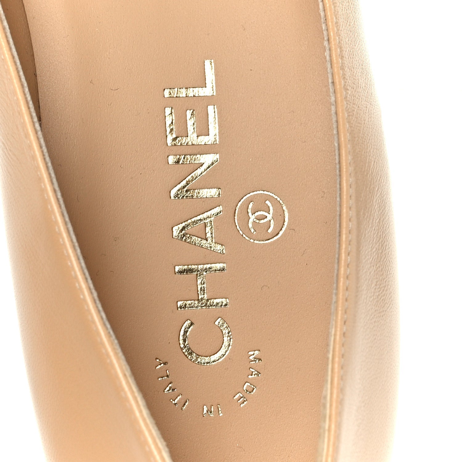 Shiny Lambskin Grosgrain Pointed Toe CC Ballet Flats 37.5 Beige Black