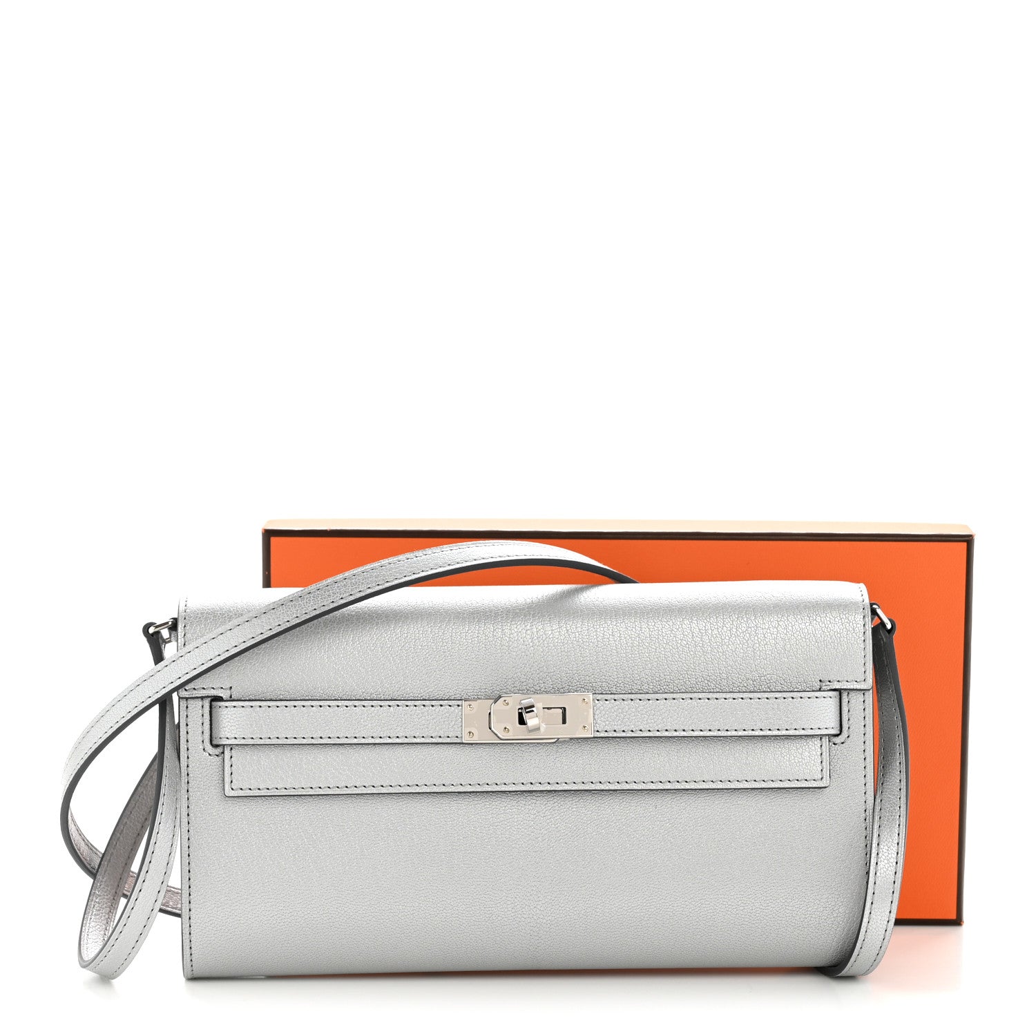 Metallic Chevre Chamkilight Kelly Wallet To Go Argent