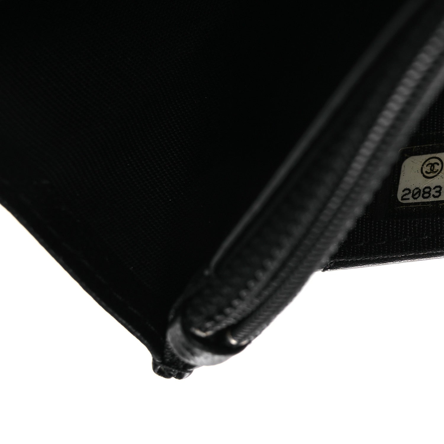 Lambskin Quilted Wallet On Chain WOC Black