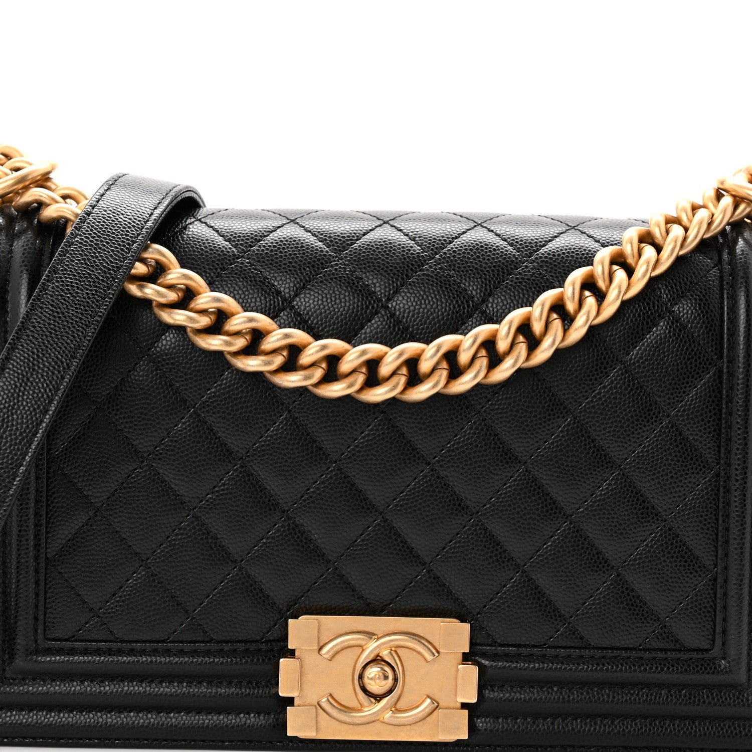 Caviar Quilted Medium Boy Flap Black