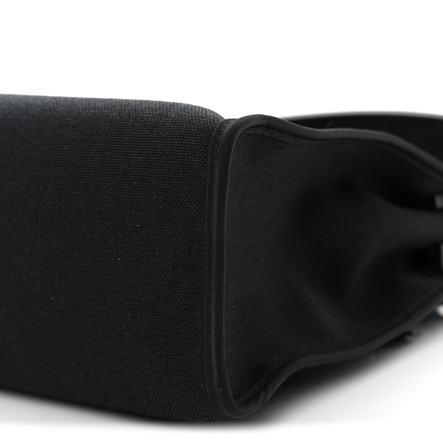 Military Toile Vache Hunter Herbag Zip PM 31 Black