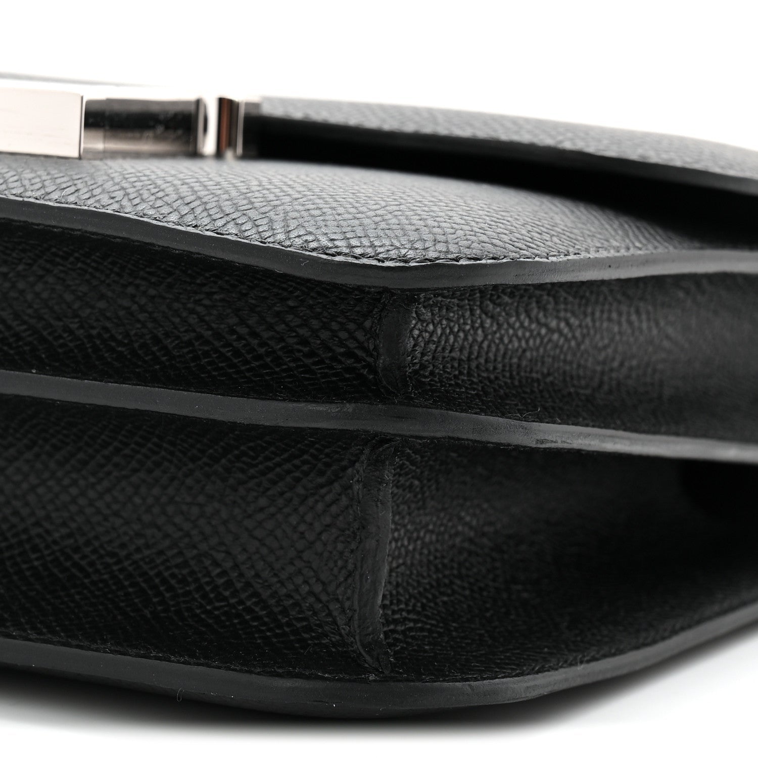 Epsom Constance 18 Black
