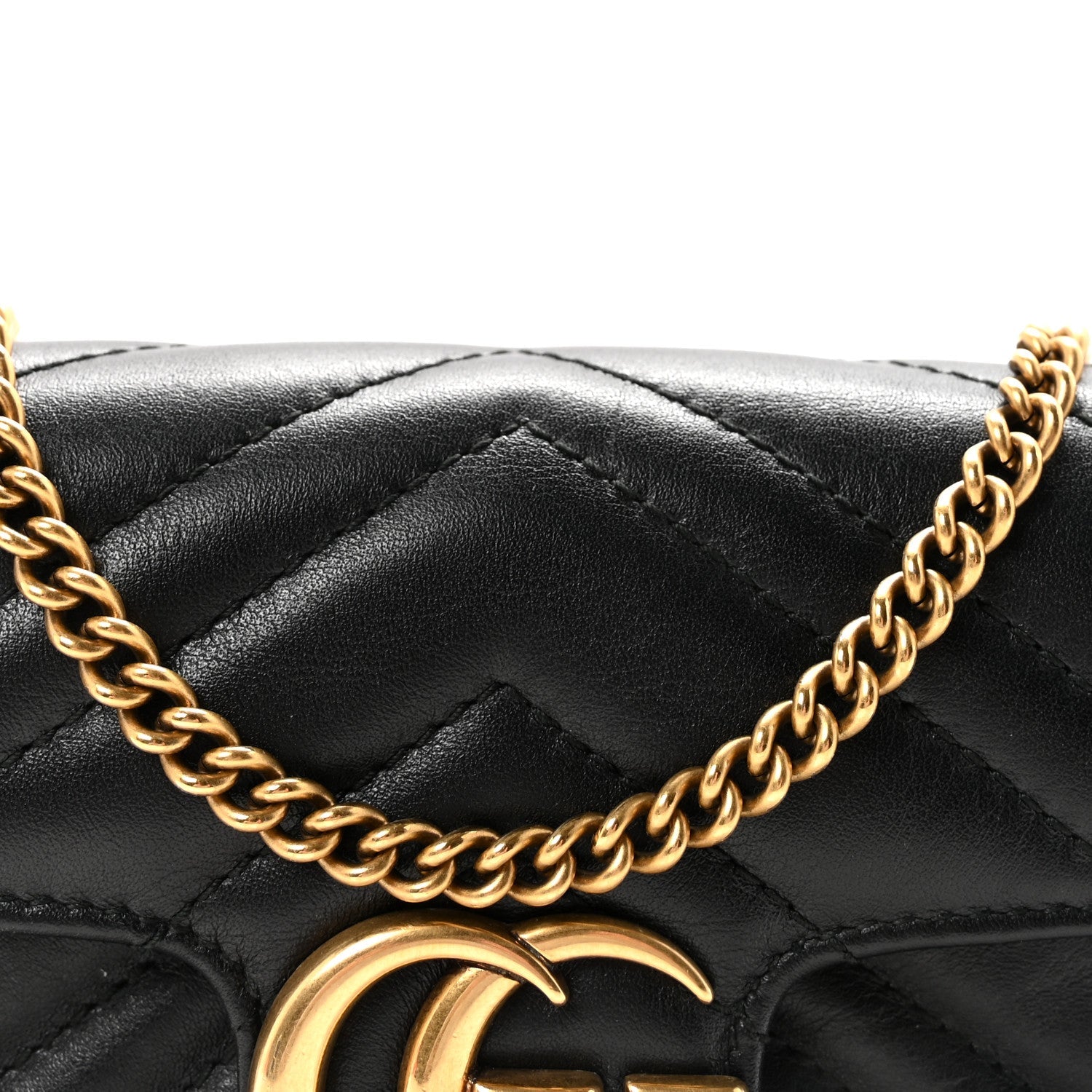 Calfskin Matelasse Super Mini GG Marmont Shoulder Bag Black
