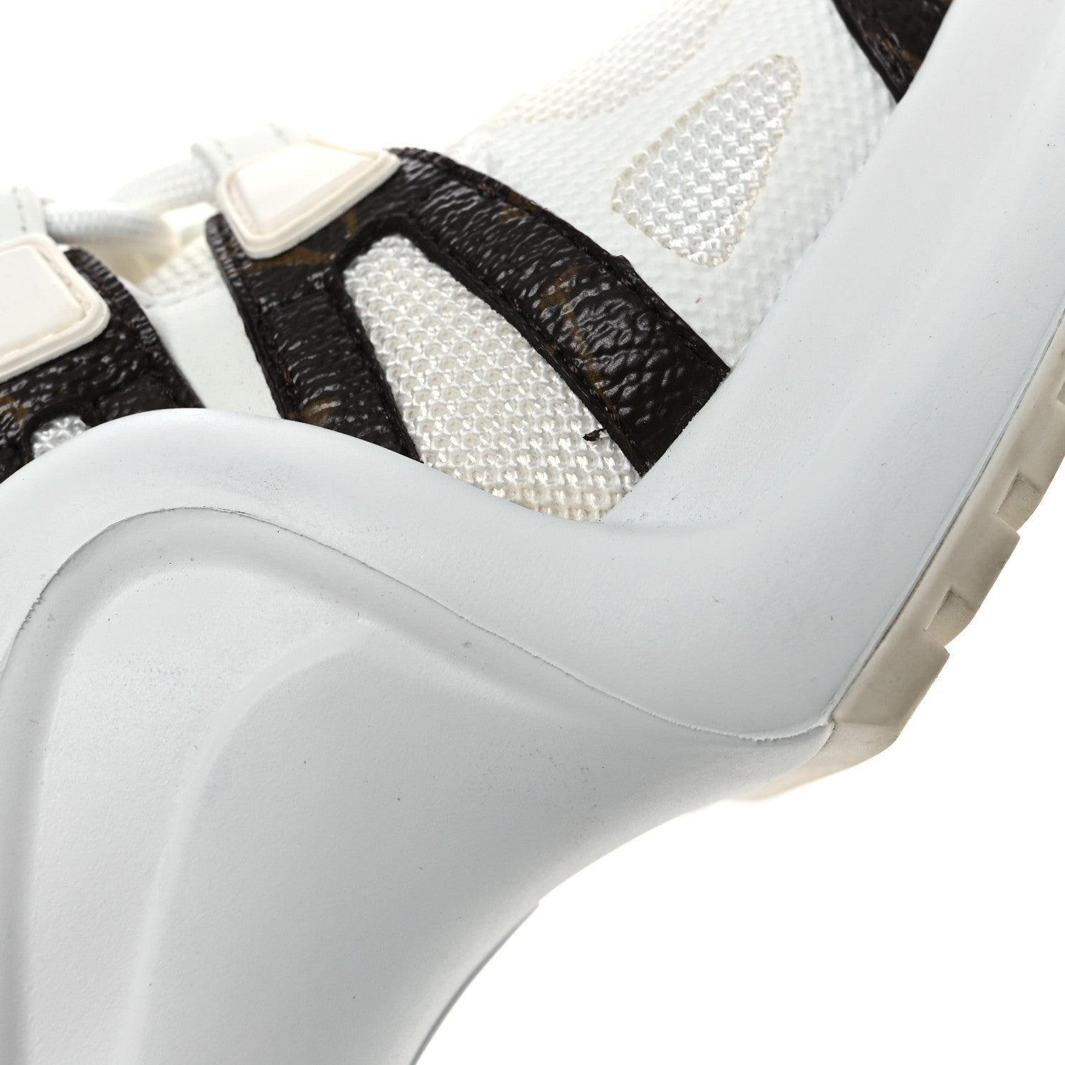 Patent Monogram LV Archlight Sneakers 39 White