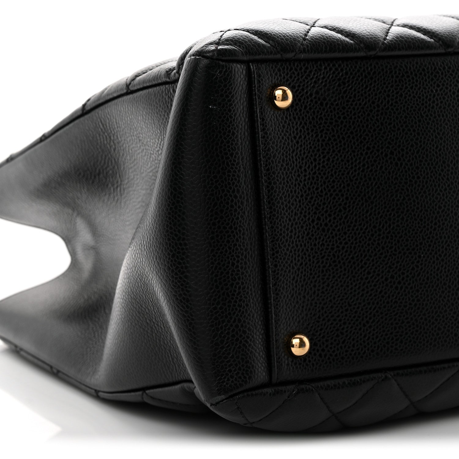 Caviar Quilted XL Grand Shopping Tote GST Black