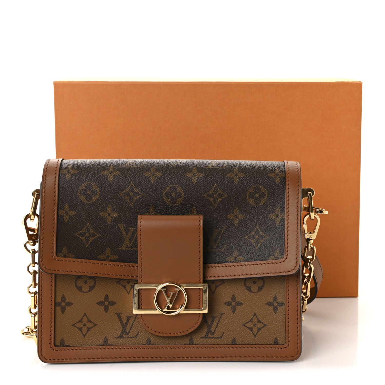Reverse Monogram Dauphine MM