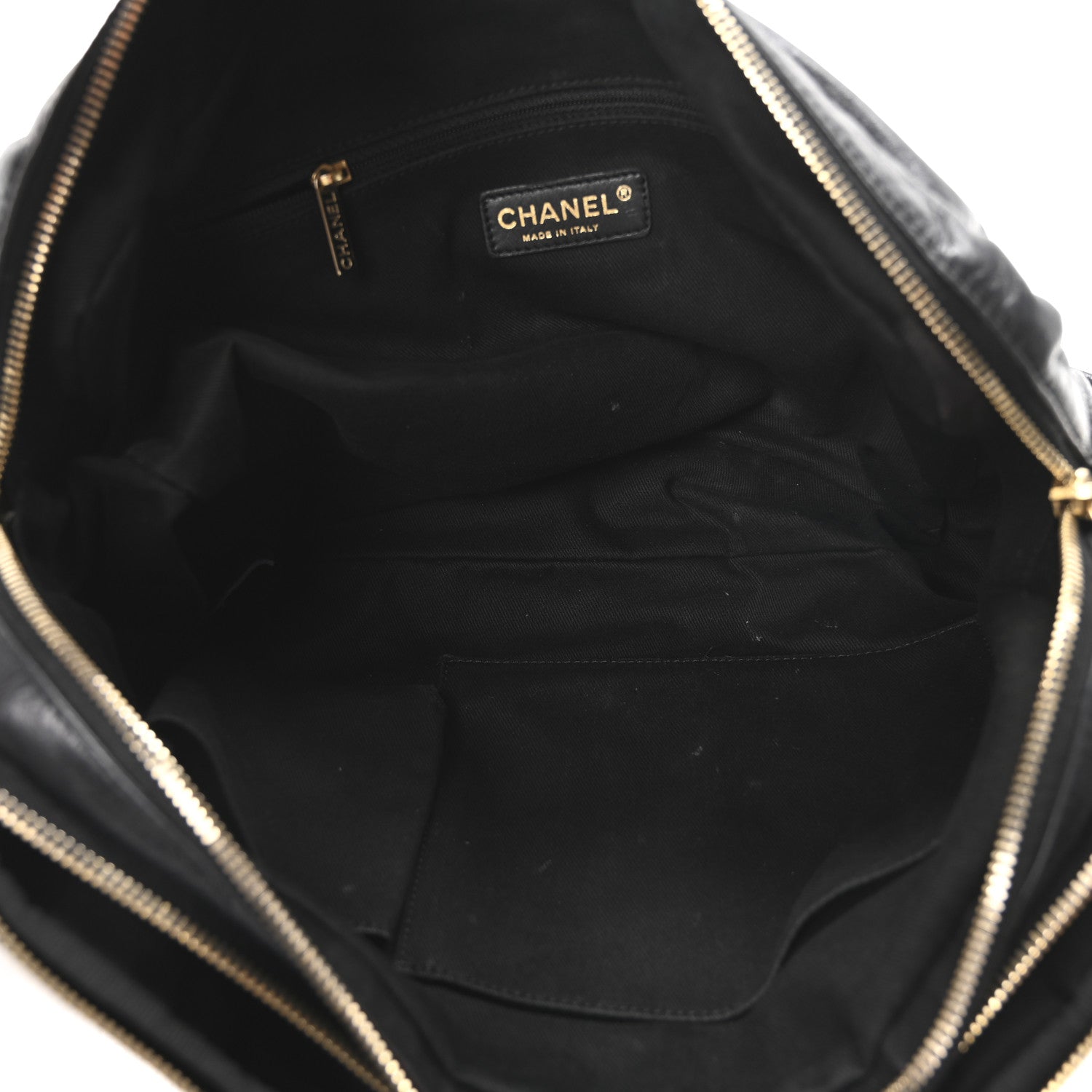 Lambskin Jersey Scales Camera Case Black