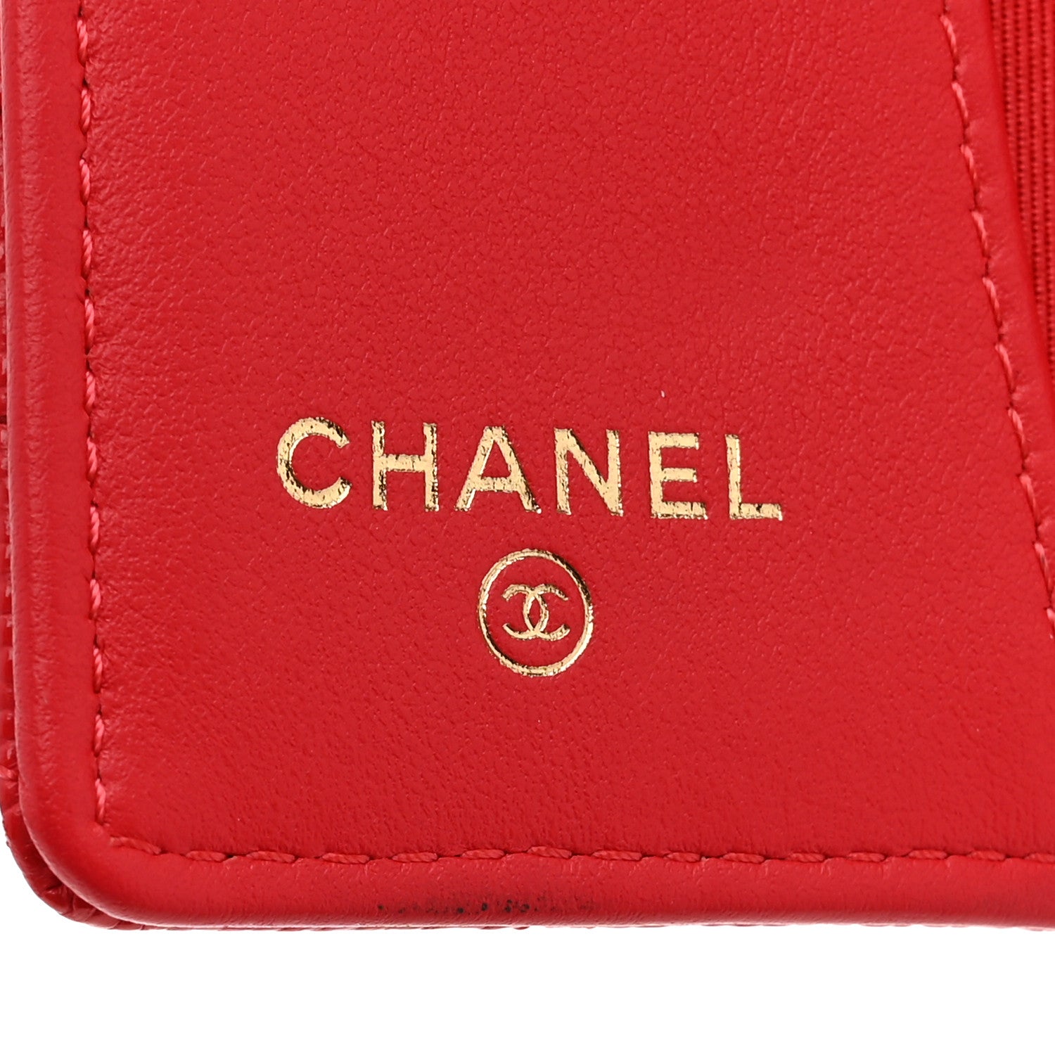 Caviar Quilted Classic 4 Key Holder Wallet Red