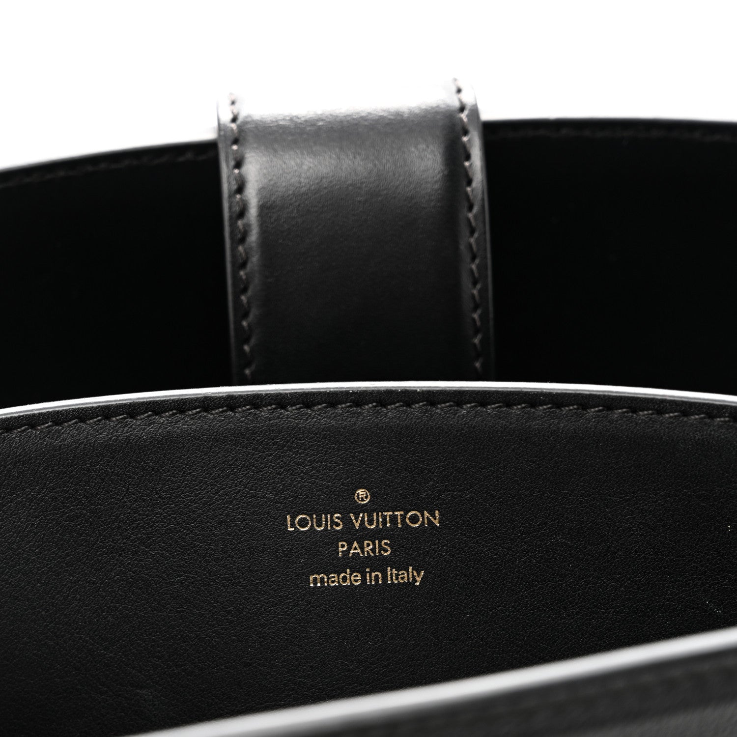 Taurillon Cour Marly MM Black