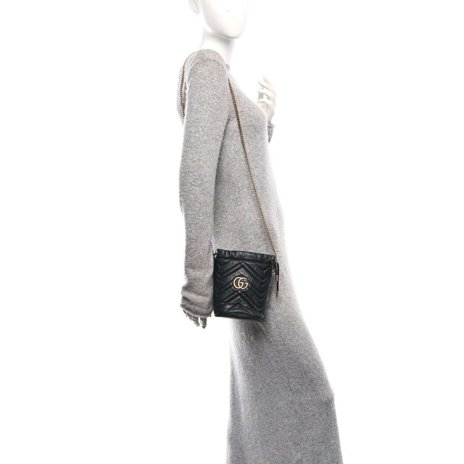 Calfskin Matelasse Mini GG Marmont 2.0 Bucket Bag Black