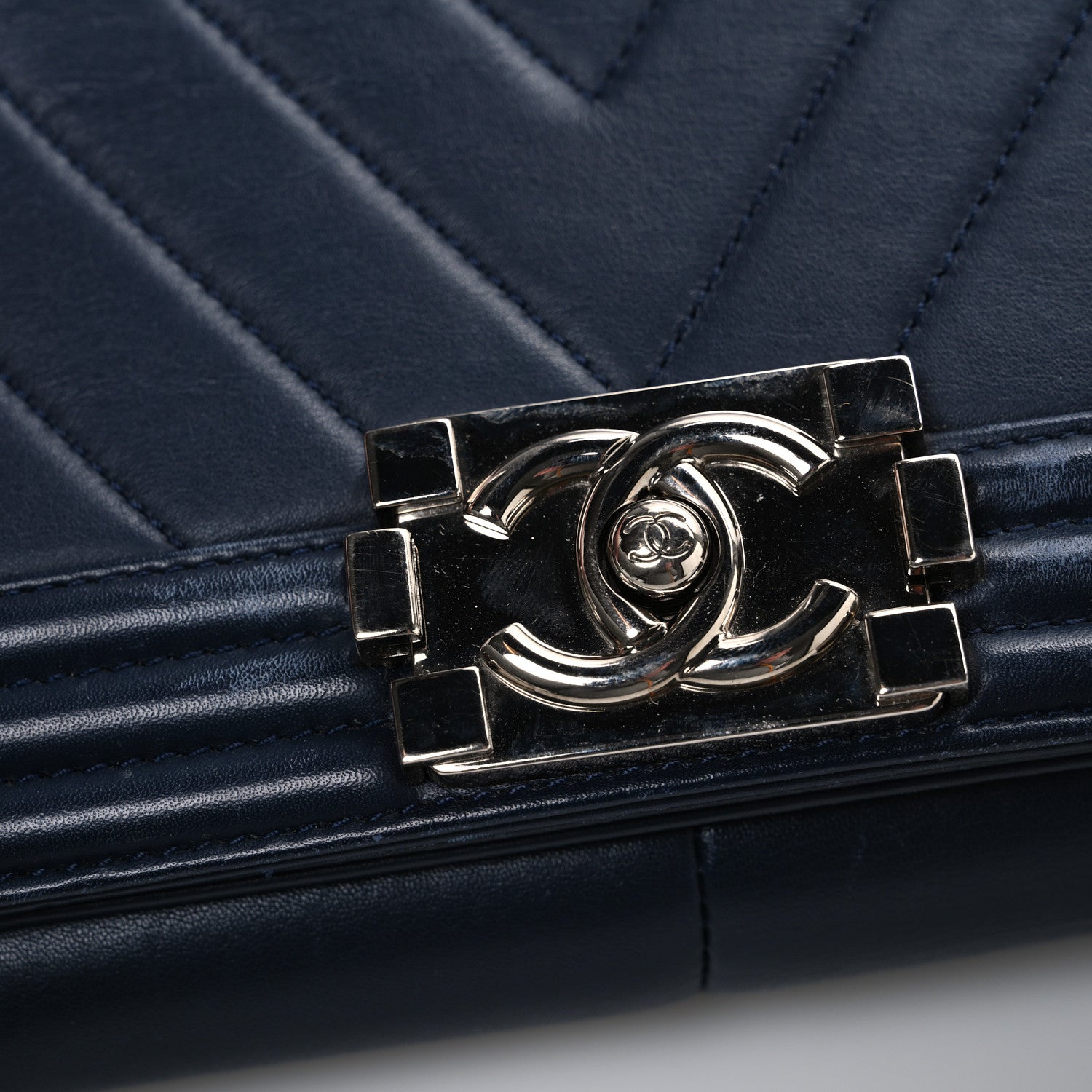Lambskin Chevron Quilted Medium Boy Flap Navy Blue