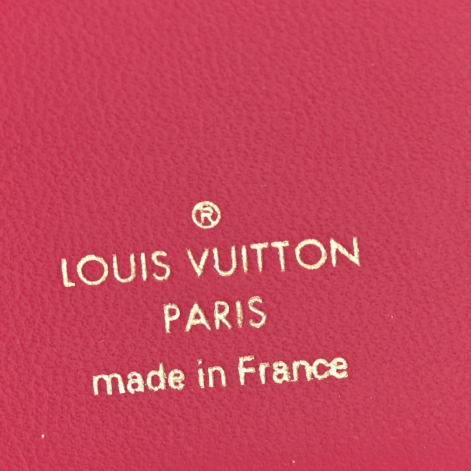 Taurillon Capucines Compact Wallet Black
