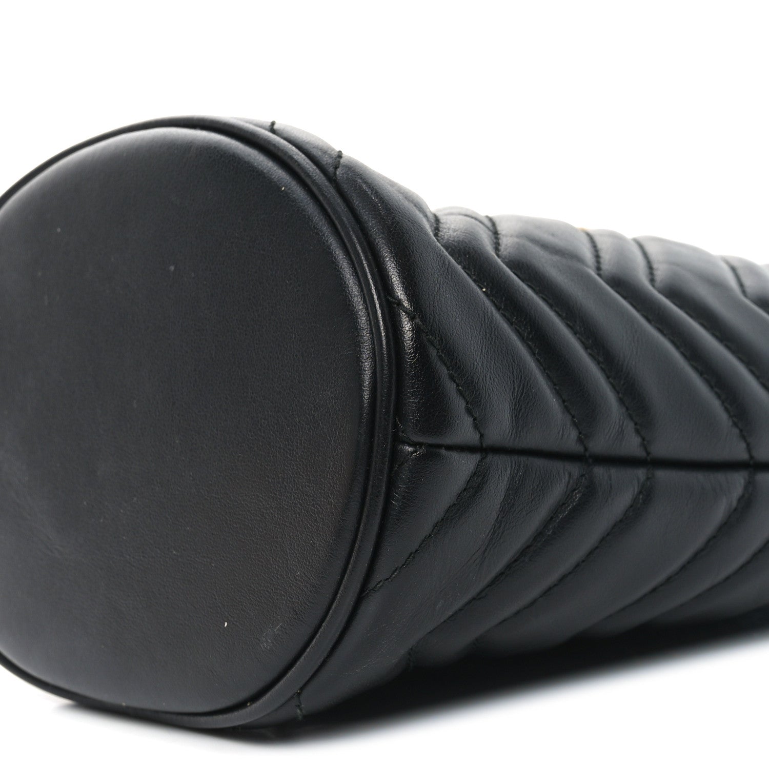 Calfskin Matelasse Mini GG Marmont 2.0 Bucket Bag Black