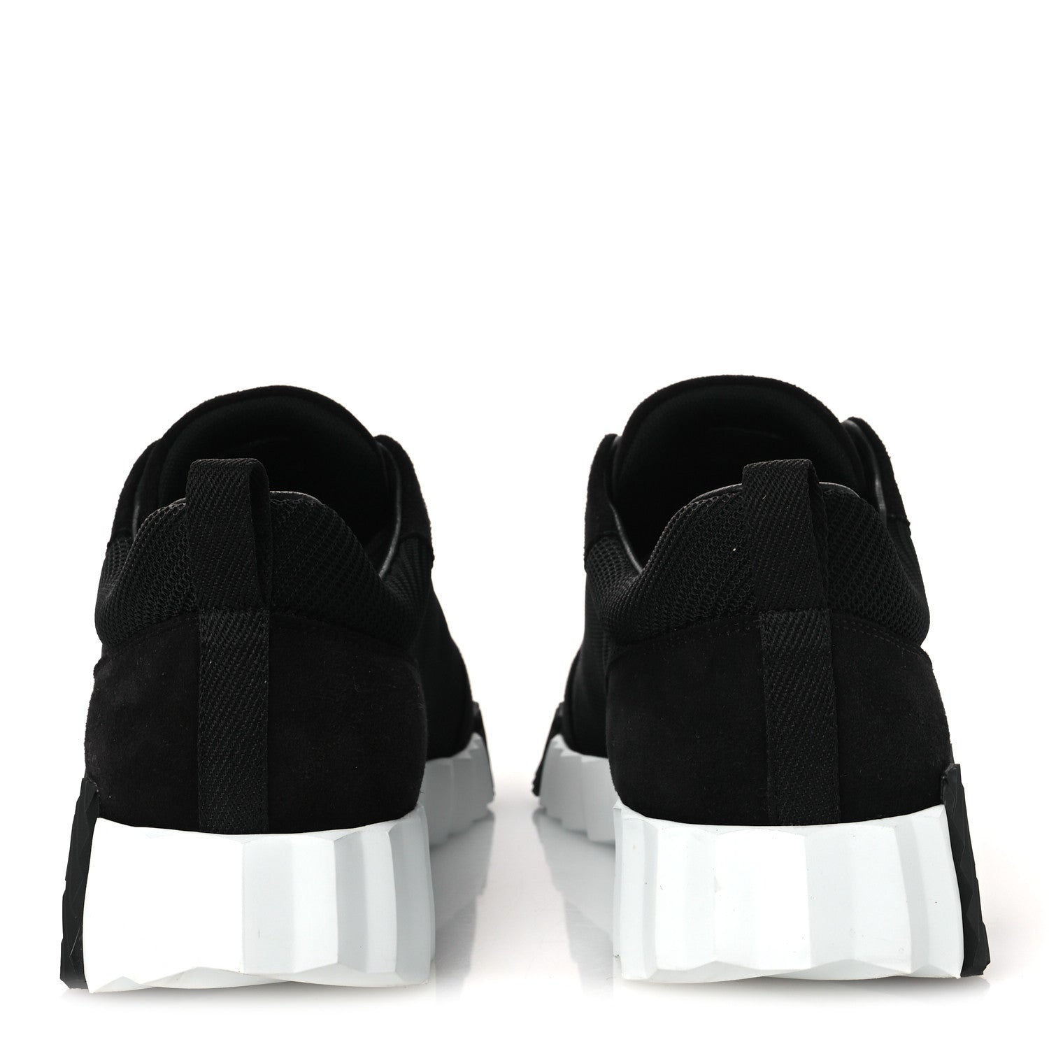 Textured Mesh Suede Goatskin Bouncing Sneakers 40 Black
