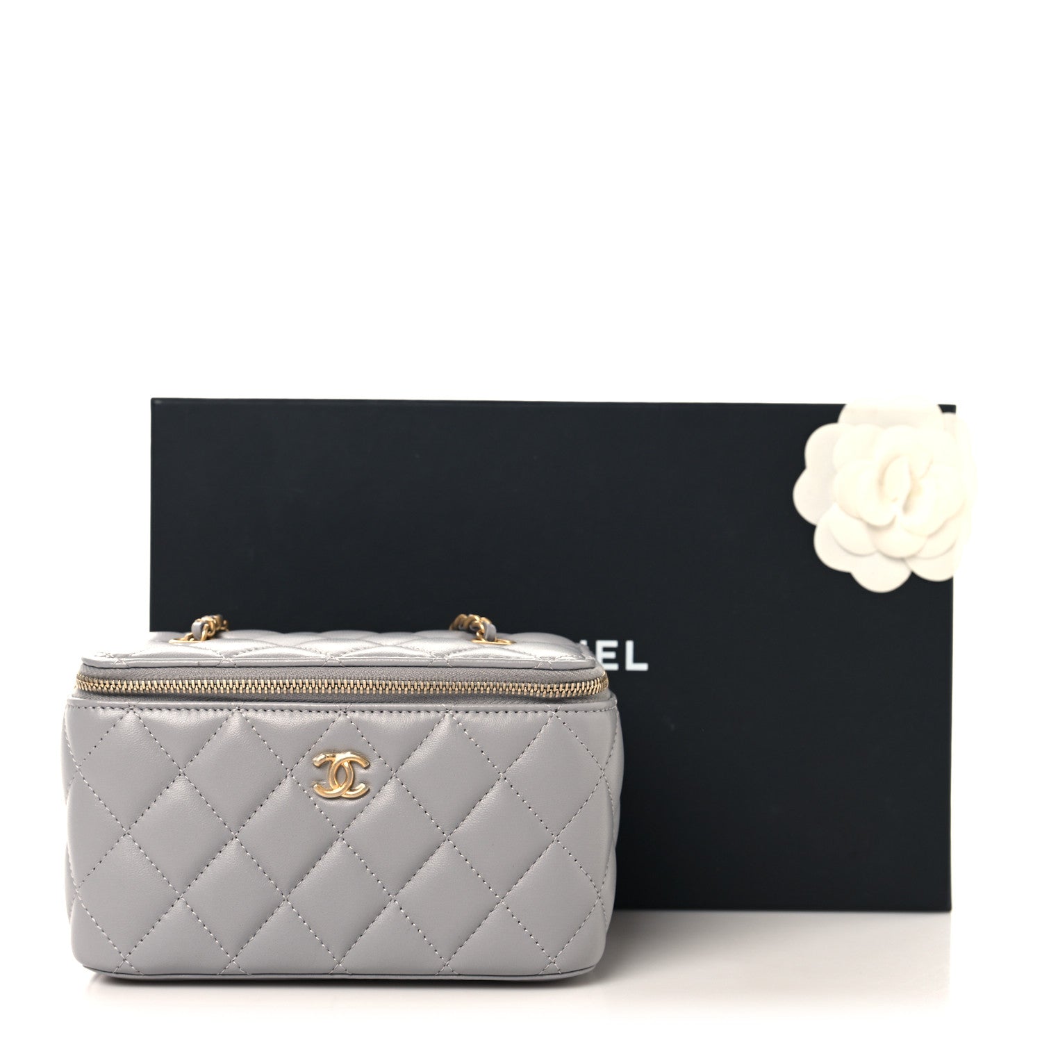 Lambskin Quilted Small Pearl Crush Vanity Case With Chain Grey