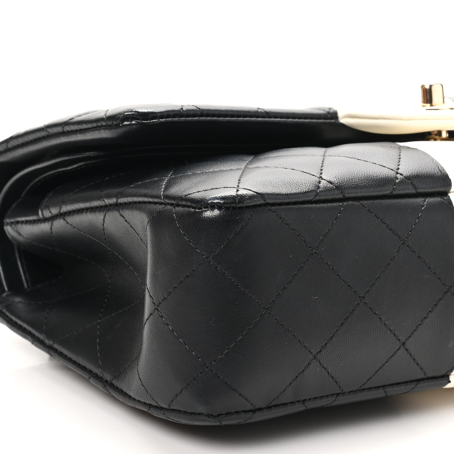 Lambskin Quilted Medium Double Flap Black White