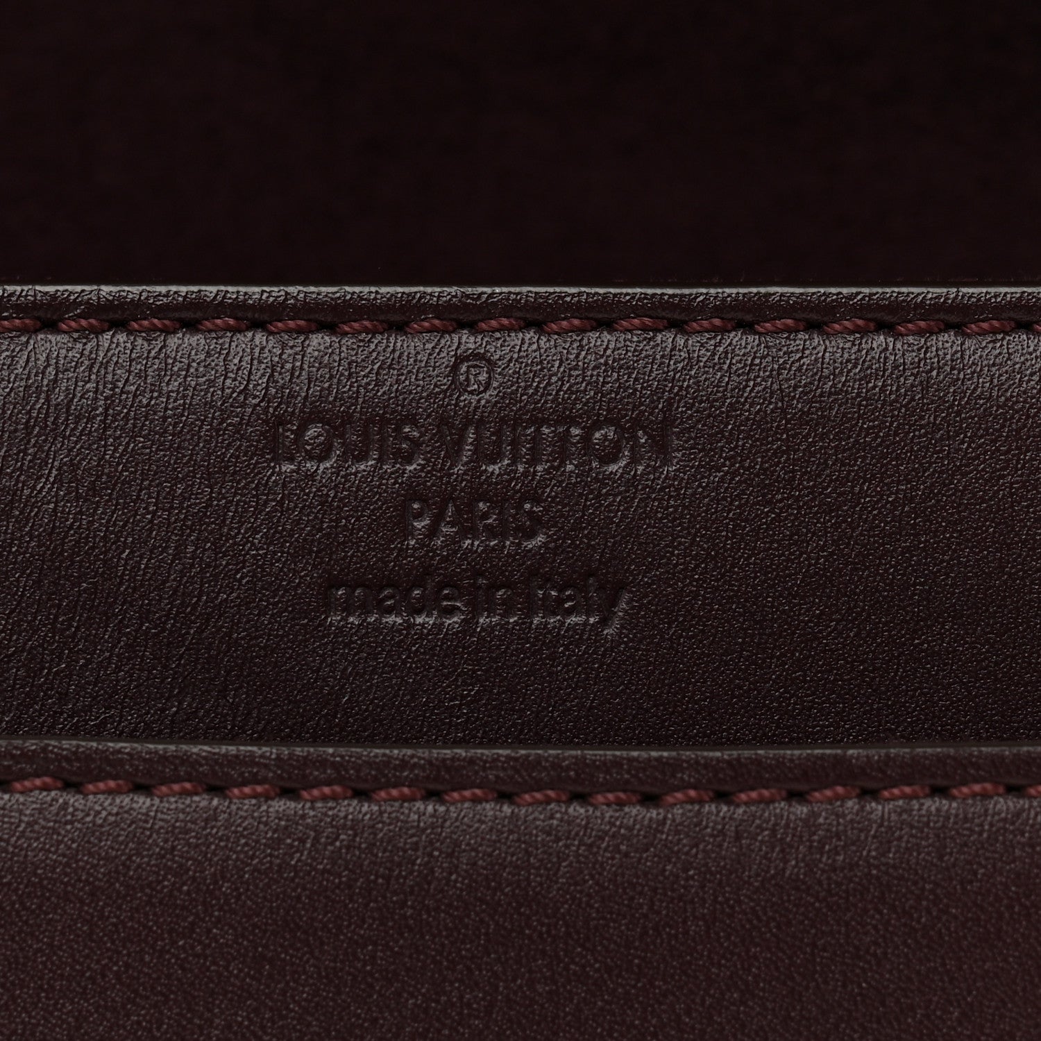 Calfskin Chain Louise GM Amarante
