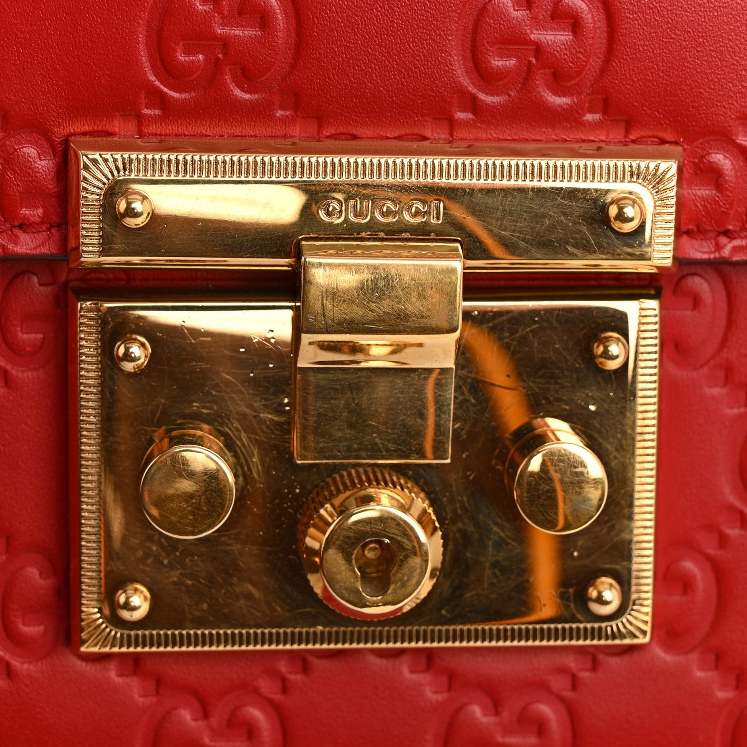 Guccissima Medium Padlock Shoulder Bag Hibiscus Red