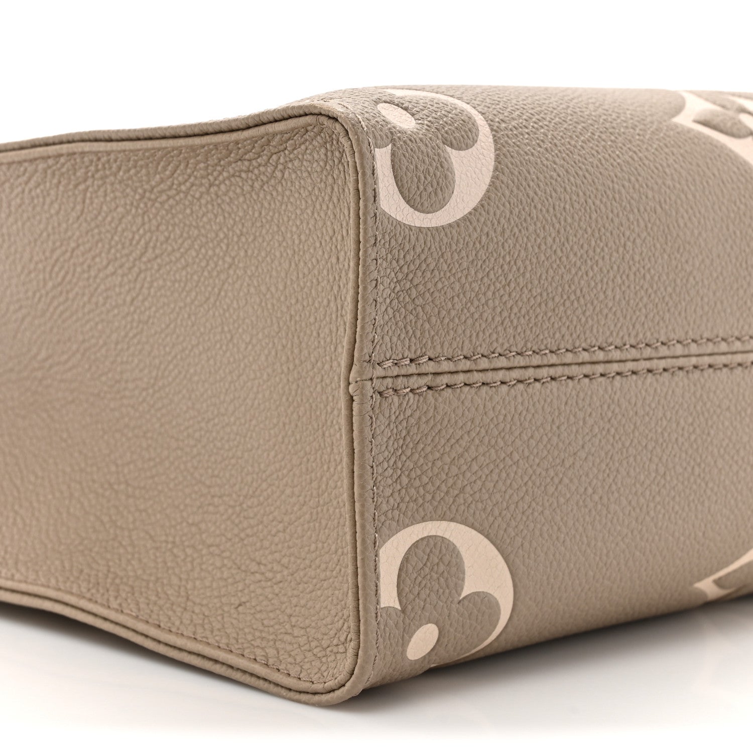 Empreinte Monogram Giant Onthego PM Tourterelle Creme