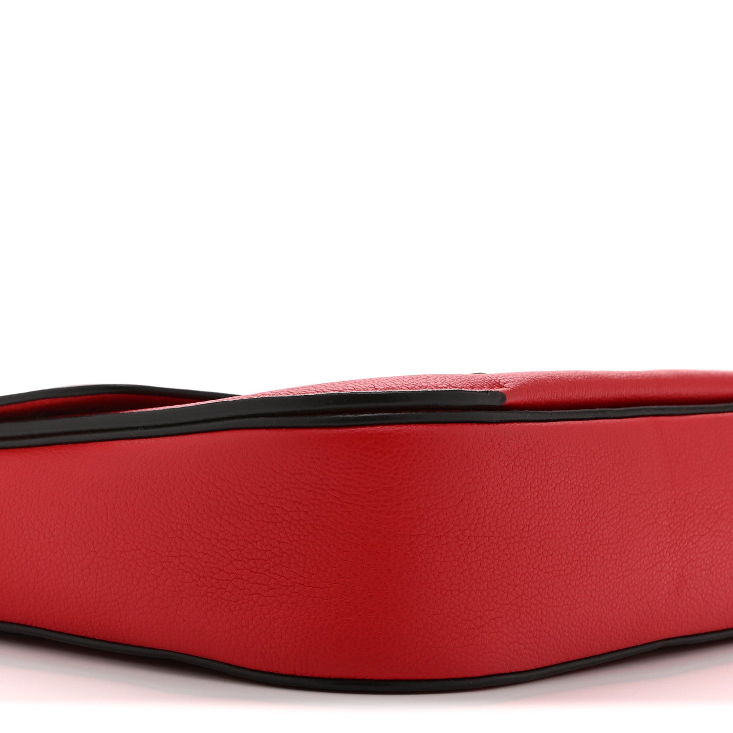 Calfskin Monogram Very Messenger Rubis Red