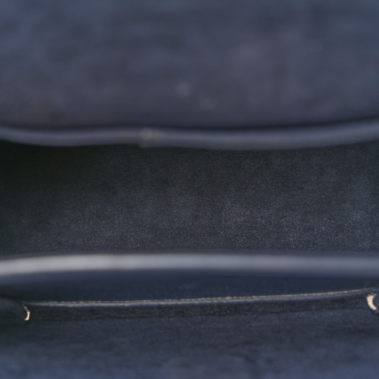 Soft Calfskin Mylockme Chain Bag BB Navy